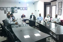 Reunión pares amigos