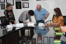 Acto de posesión de nuevos funcionarios uniquindianos el 15 de febrero de 2022