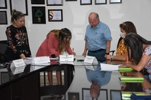 Acto de posesión de nuevos funcionarios uniquindianos el 15 de febrero de 2022